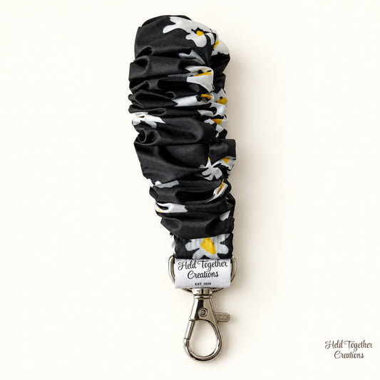 Moonlit Daisy Scrunchie Wristlet