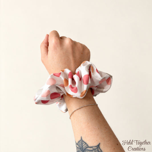 Peachy Pop Scrunchie